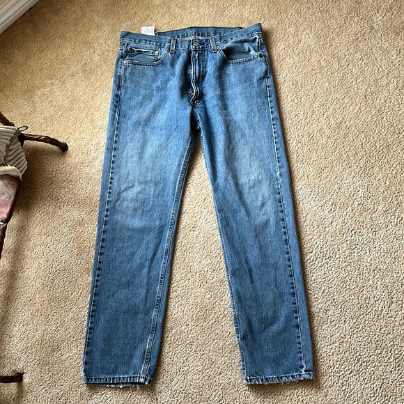 Men’s Levi 505 straights!! 36x34 - Picture 3 of 3